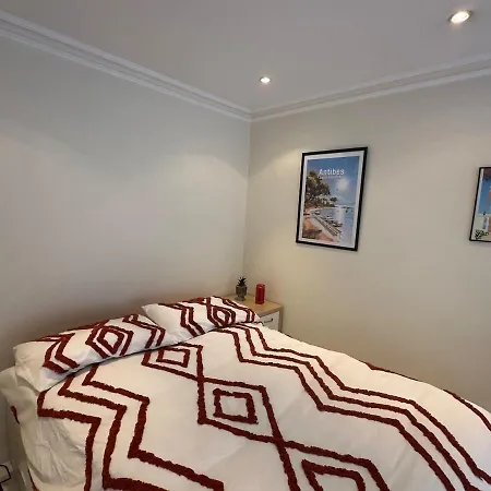Appartement Terrasse 150 M Antibes